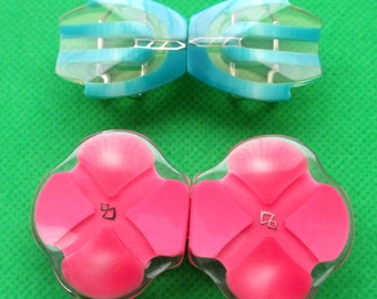 2 Vintage Retro Plastic Clasp Buckle Closure From 1970s - No. 1