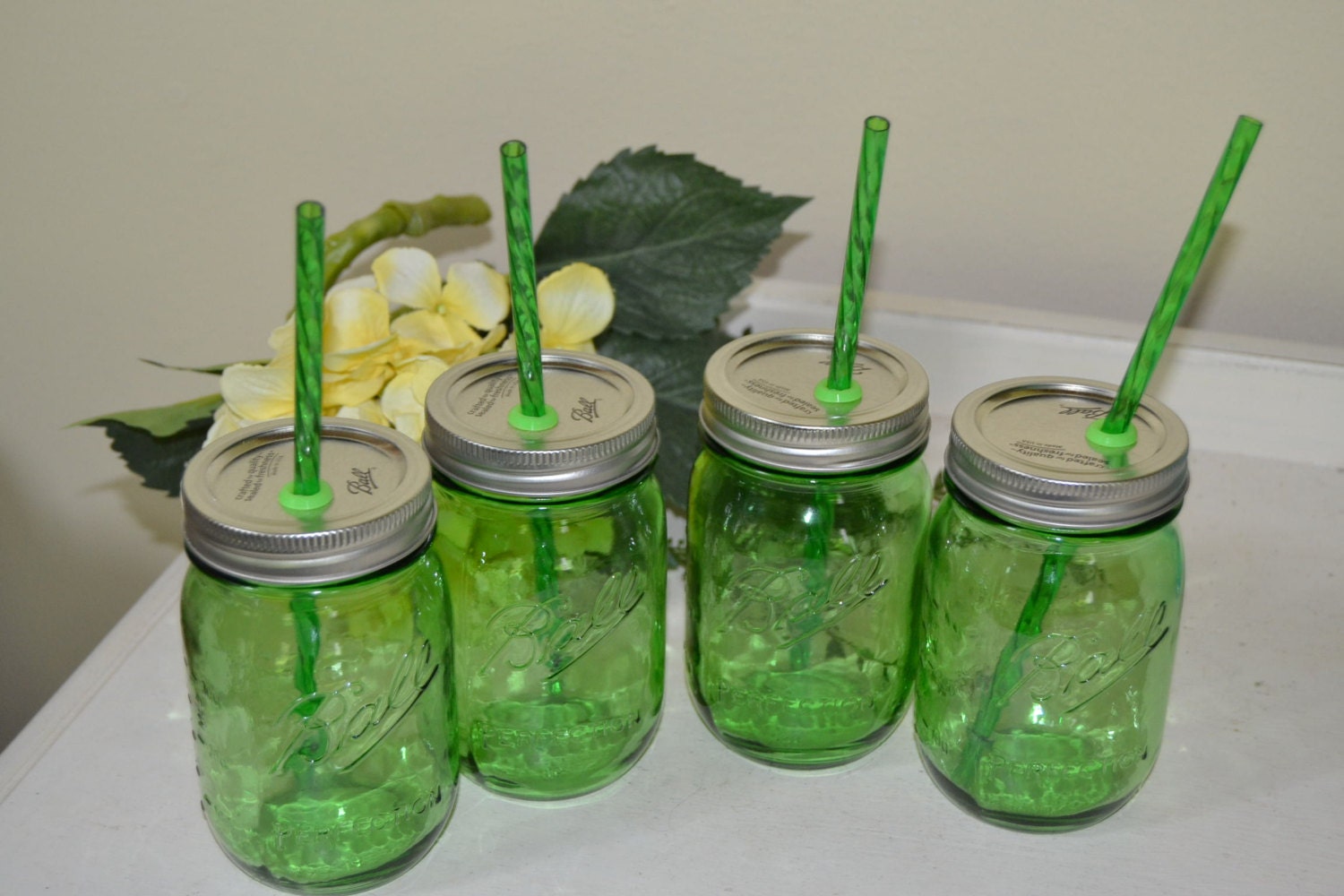 4 Green Ball Perfect PINT Jars Mason Drinking Jar by VintageABCs