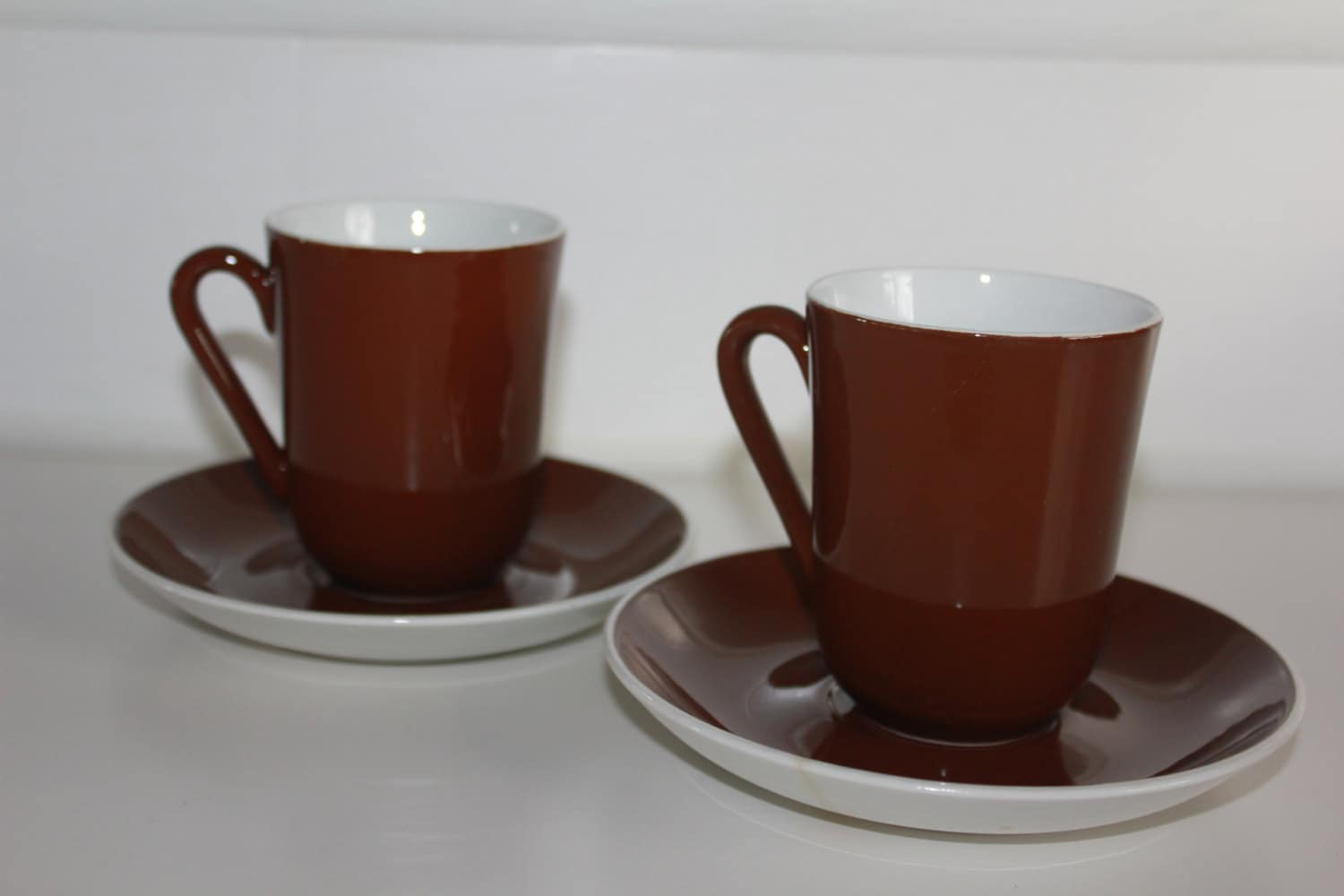Set of two brown tea cups by Arabia Finland