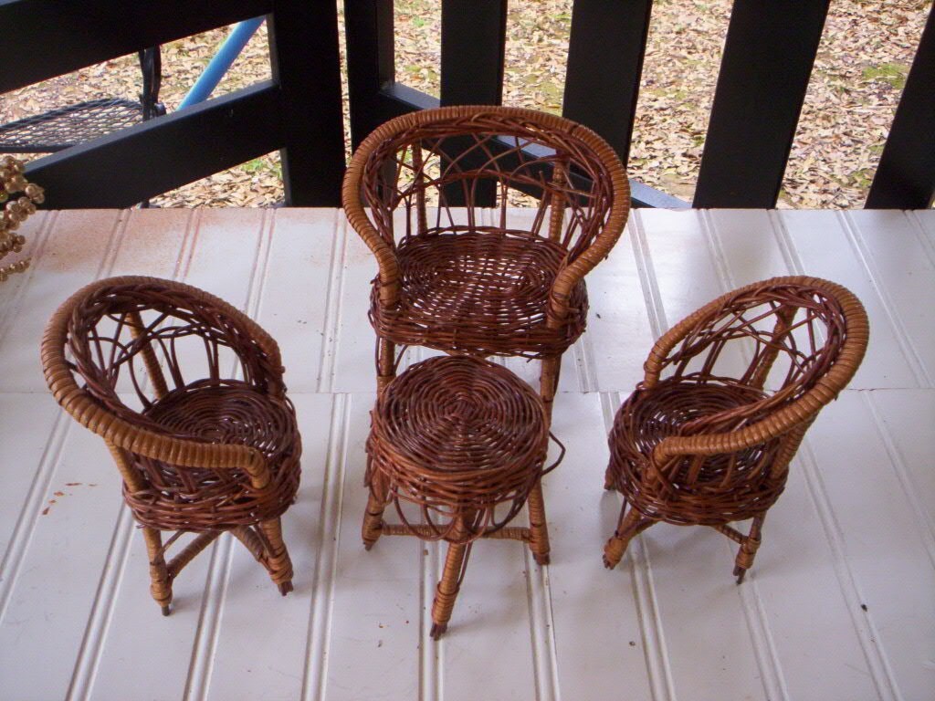 miniature patio furniture