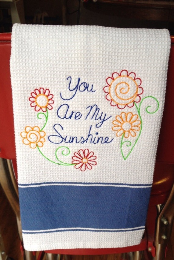 Decorative hand towel by NitasNeedle on Etsy