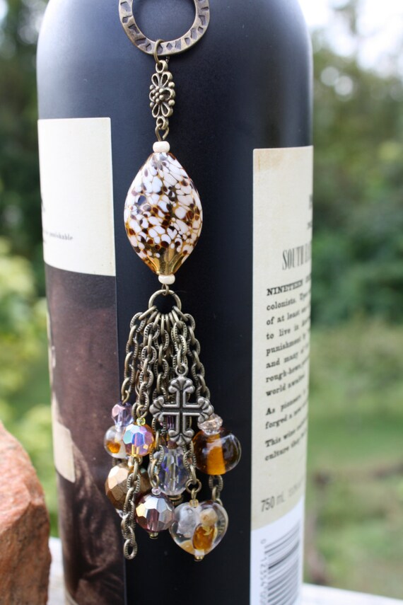 Items similar to Personalized / Custom WINE BOTTLE NECKLACE / Wine