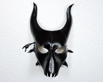 Black Devil Mask - Leather Halloween Cosplay Costume Demon with Horns