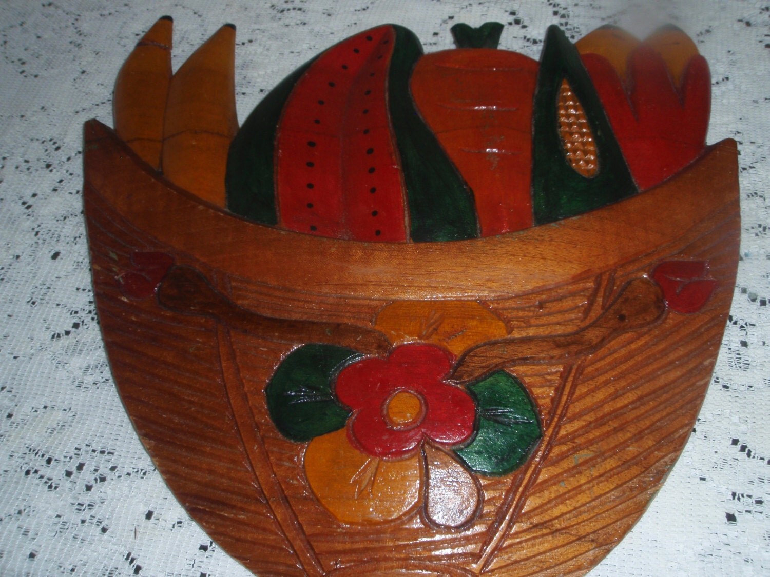 Large Retro Wood carved Fruit and vegetable basket wall