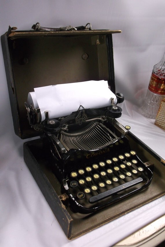 Antique 1910 Smith Corona Folding Typewriter wonderful