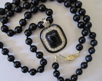 Vintage BLACK Glass HANDKNOTTED Beads with Black and RHINESTONE Square Pendant