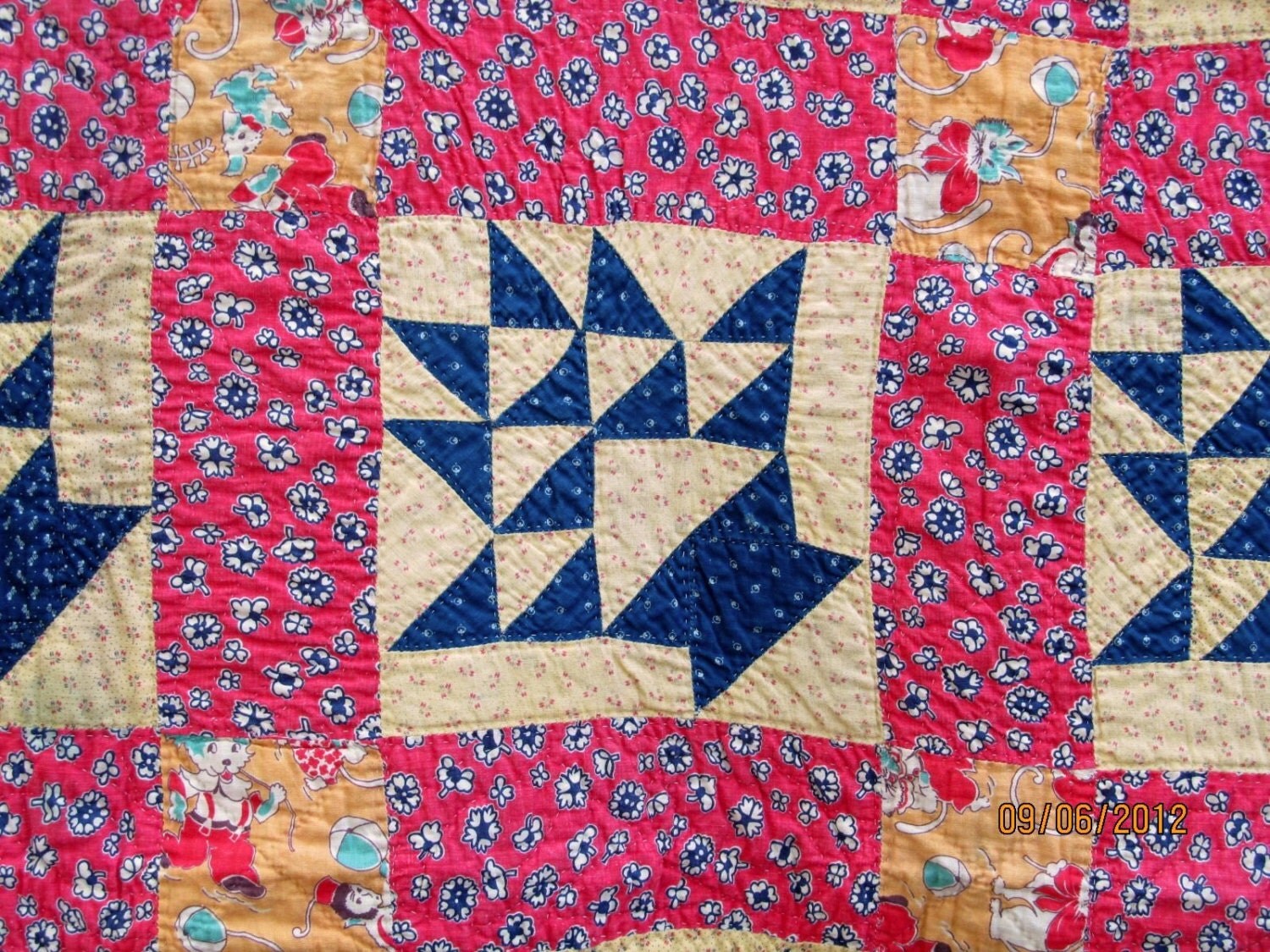 Charming Vintage MAY BASKET Quilt 1800's Blocks