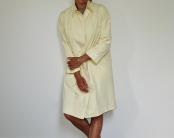 Woman's Soft Yellow Vintage Trench Coat