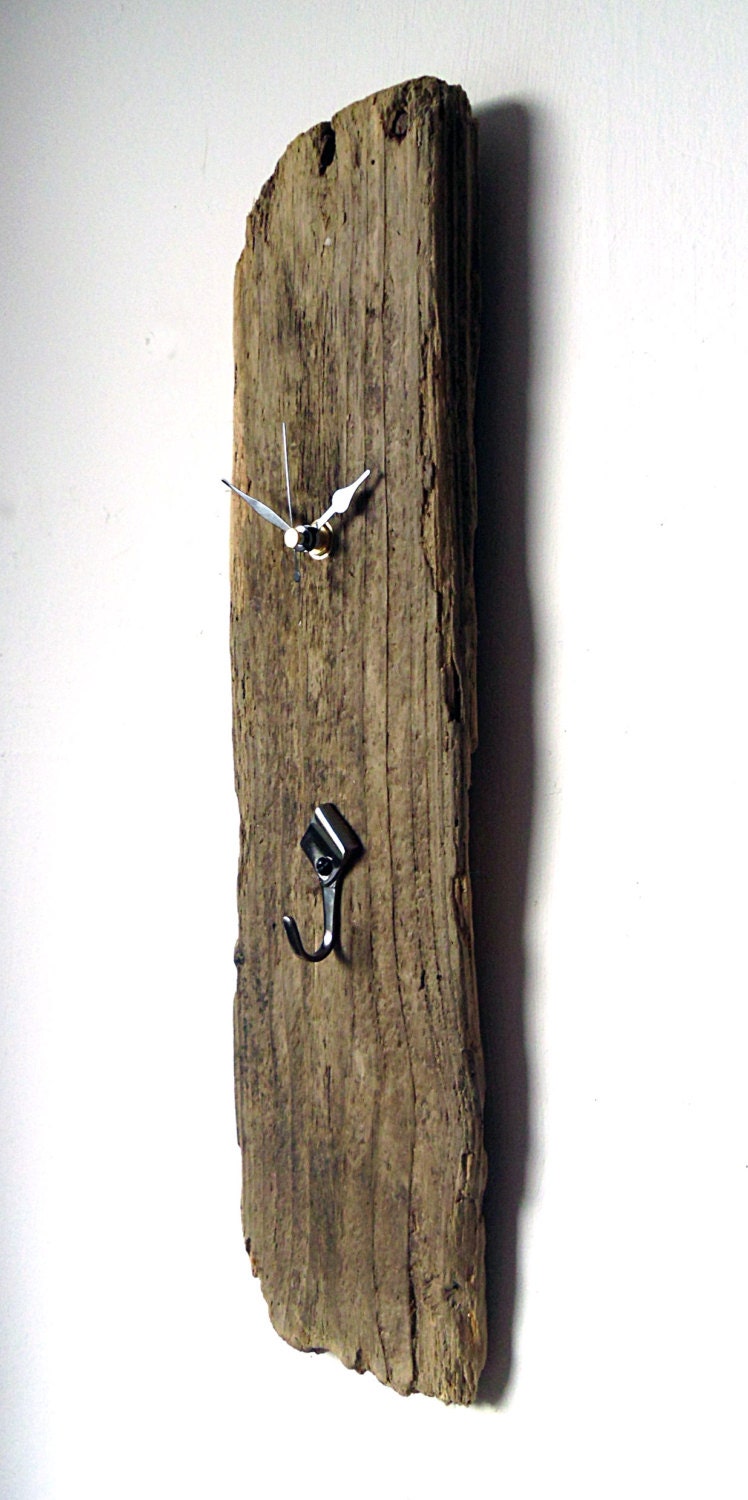 Driftwood Clock and Key Hook Key Rack Key Holder Wall Beach