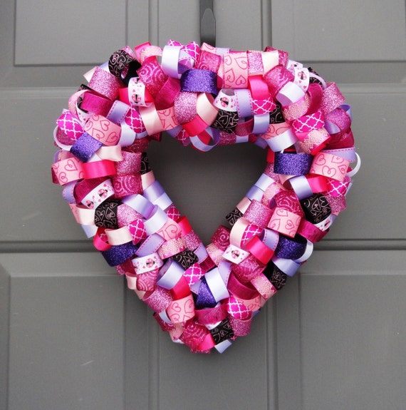 Items similar to Pink Heart Valentine's Day Ribbon Wreath on Etsy