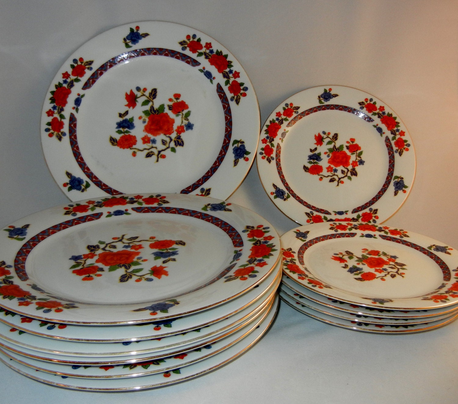 Vintage Crown Ming Fine China Orange White Gold Blue Plate Set