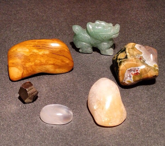 Abundance Prosperity Healing Stone Set