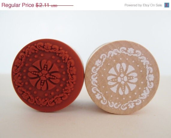 10% off - Lace Doilies Round Rubber Stamp style 4 Il_570xn