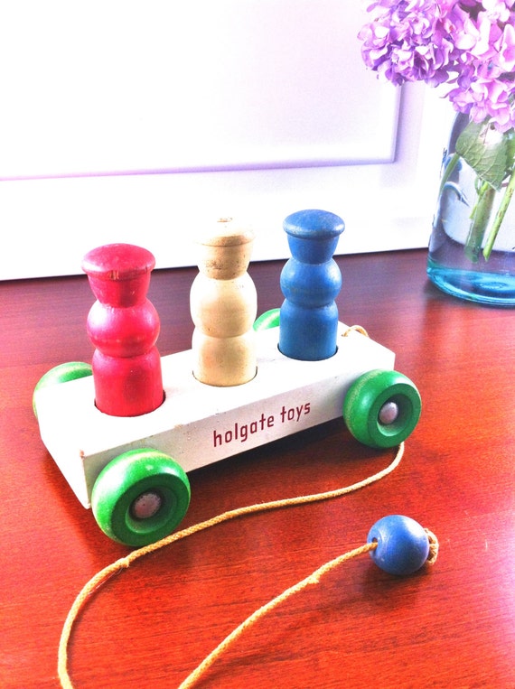 Vintage Holgate Wooden Pull Toy circa 1960