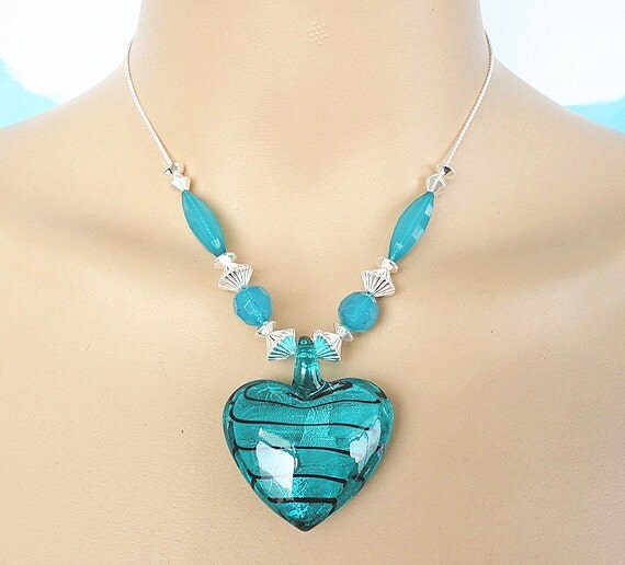 Teal blue heart choker necklace bib necklace short by Trendysky