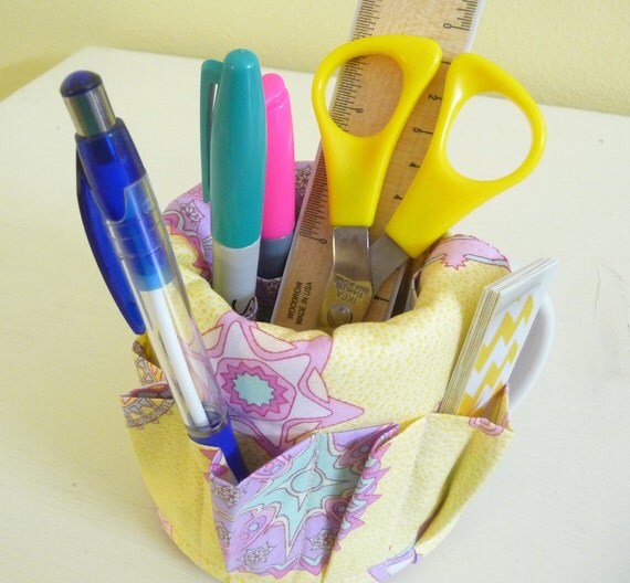 Pretty Pastel Mug Organizer Office Desk Organizer by RainySewing