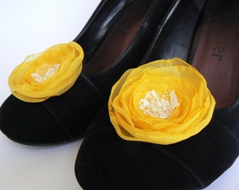 Freesia yellow wedding shoe clips (set of 2), bridal shoe clips, wedding shoe clips, yellow shoe clips, freesia wedding
