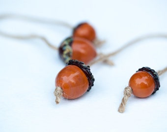 Pair of acorns / Acorn bead/ Glass acorn lampwork bead / craft supplies/ beading / organic bead
