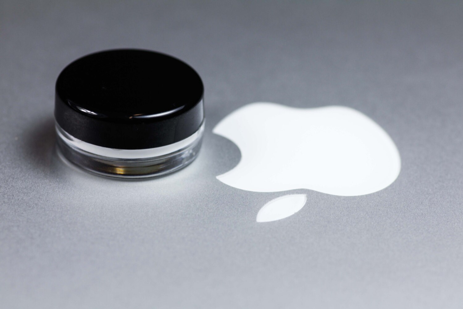 Macbook Pro Scratch Remover