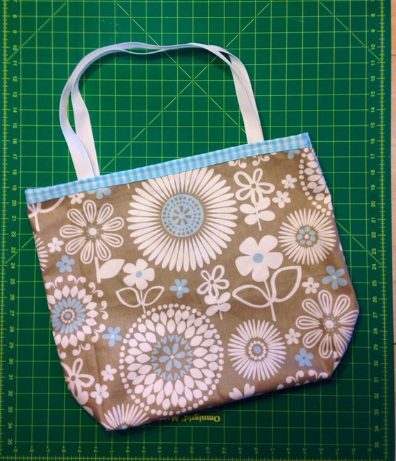 Items similar to Floral Tote Bag on Etsy