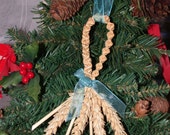 Aqua Blue Straw Favour for the Christmas Tree