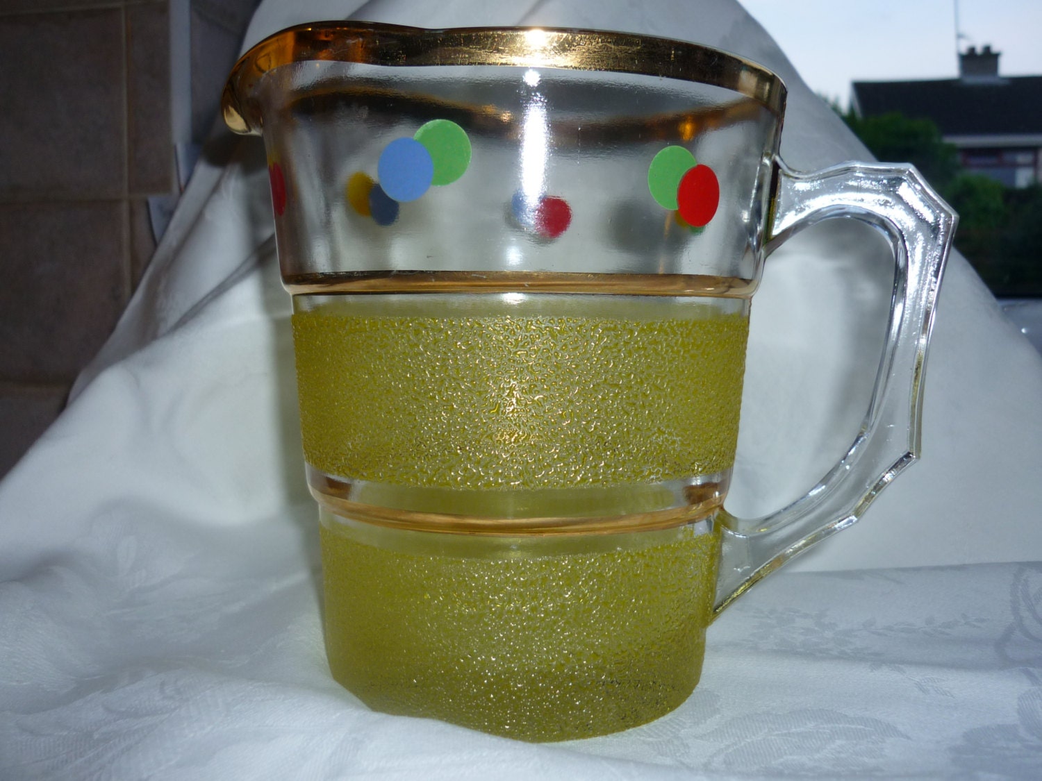 glass pimms jug