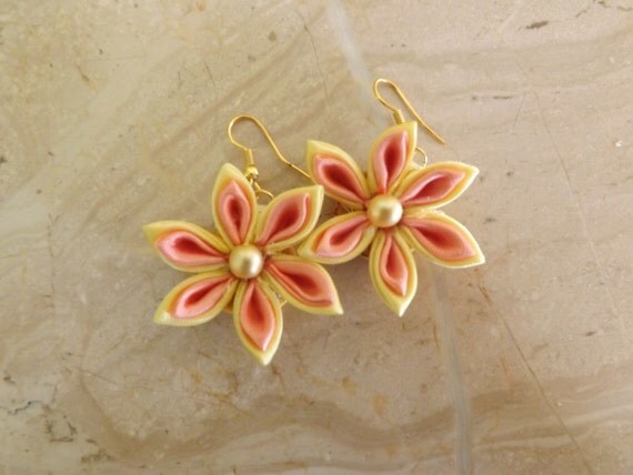 kanzashi pendientes flor con amarillo y naranja! FREE SHIPPING!!!