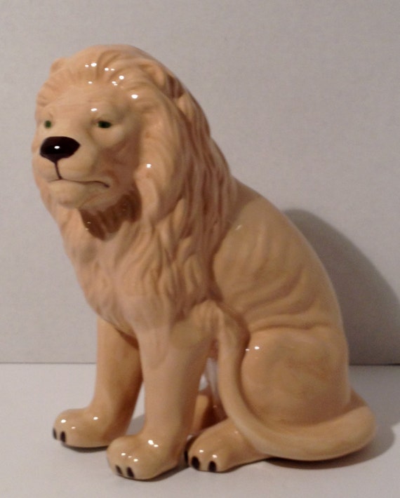 Ceramic Sitting Lion Figurine