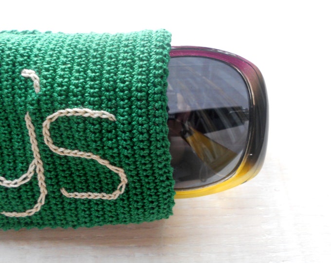 Christmas Personalised Gift, Custom Name, Personalised Crochet Case, Soft Glasses Holder, Personalised Eyeglasses Case, Emerald Colour Gift
