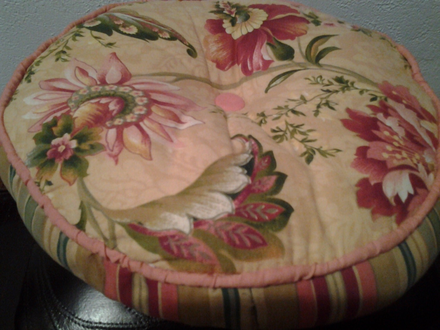 Retro Chair Cushion or Stool Pillow Haute Juice