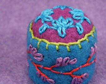FREE SHIP Bright Flowers bottlecap pincushion made to order
