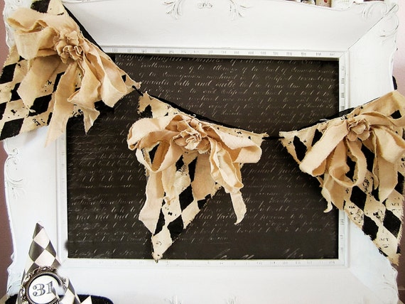 Halloween Decor, Halloween Banner, Vintage Halloween Decor, Halloween Garland, Rustic Chic Halloween, Shabby Chic Halloween, Black and Tan