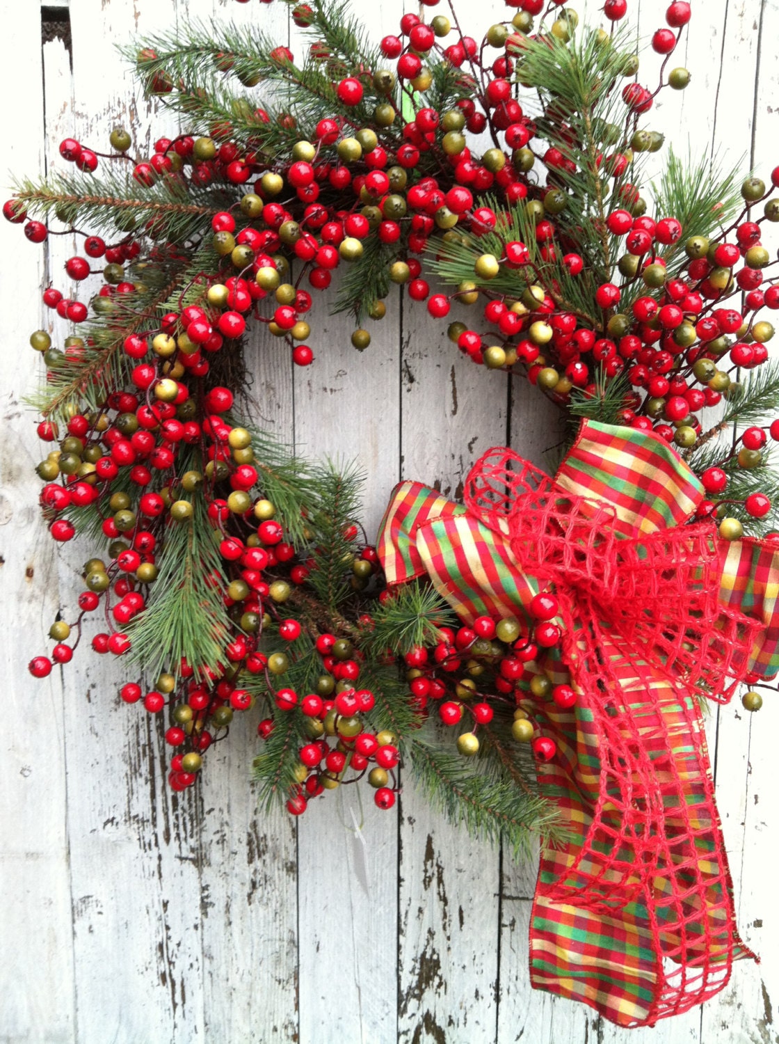 Berry Christmas Wreath Christmas Wreath Red by marigoldsdesigns