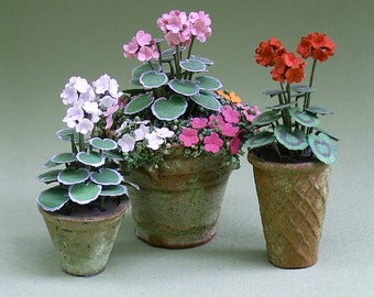 Geranium Paper Flower Kit for 1/12th scale Dollhouses, Florists and Miniature Gardens