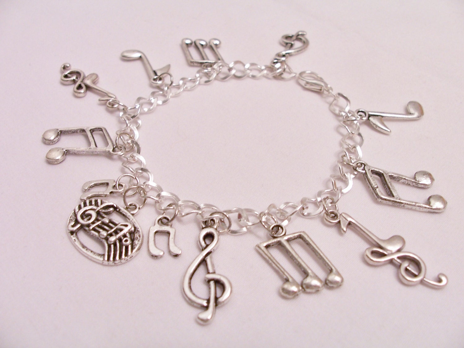 Musical notes charm bracelet musical metal charm bracelet