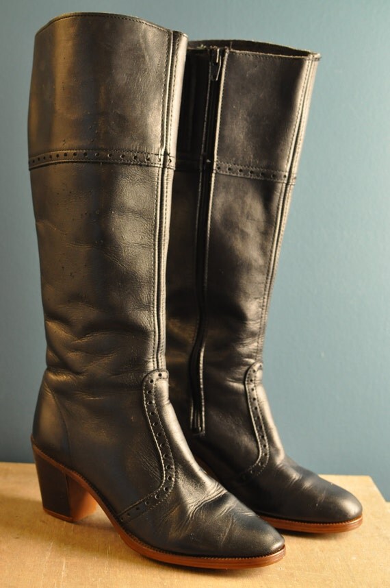 black stacked heel boot