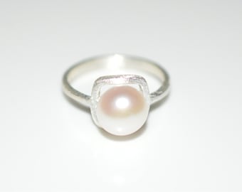Size 7 Fresh Water Silver Pearl Ring with Satin Matte Finish - Sterling Silver Ring with White Pearl