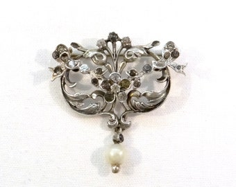 ... Crystal, Pearl & 830 Silver - 1910s Design - Diamond Cut Rock Crystal