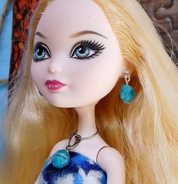 Monster High Turquoise Jewelry EAH Earrings Necklace Doll