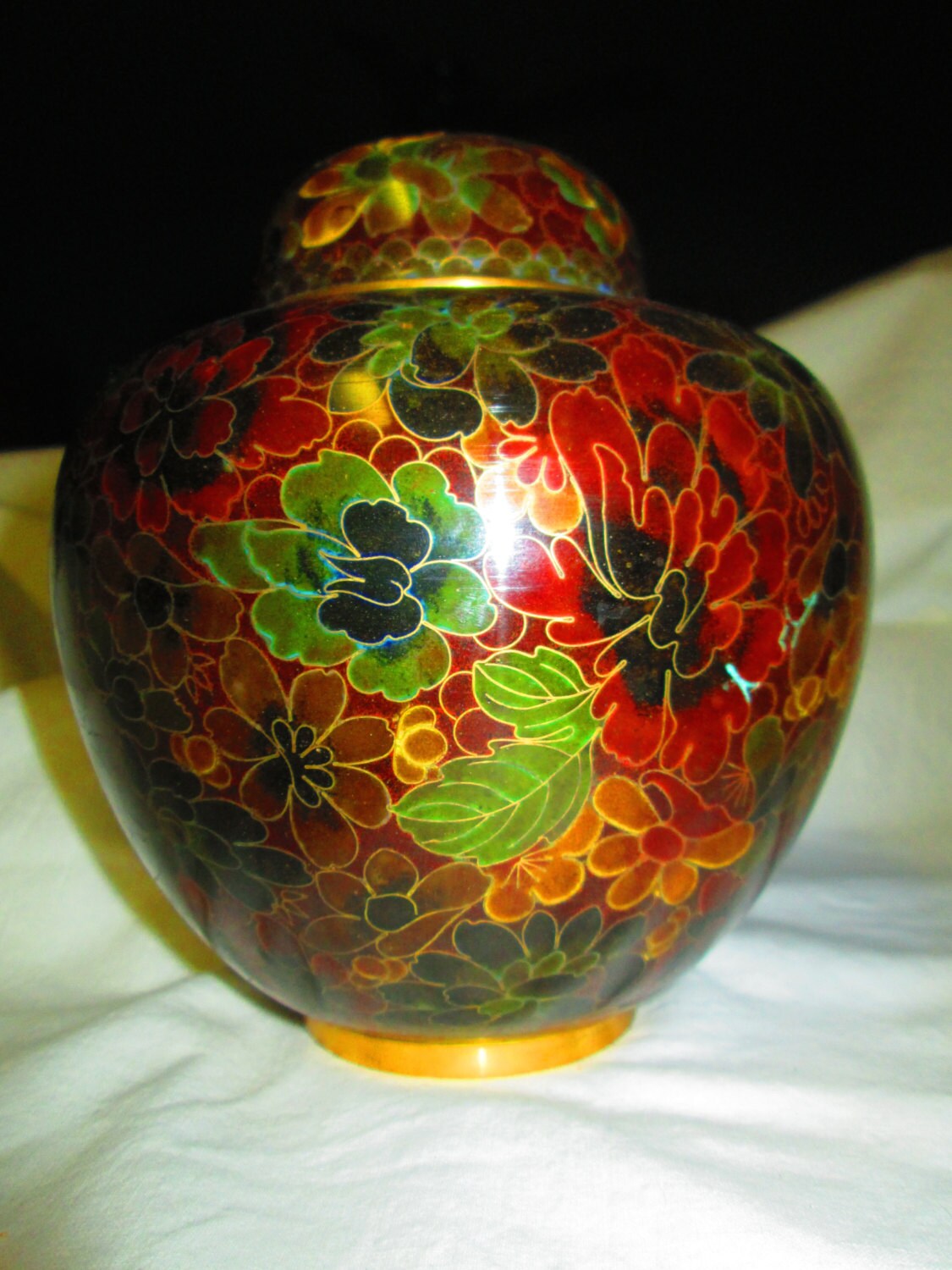 Beautiful Antique Cloisonne' Ginger Jar Vase Enamel over