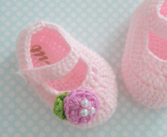 Baby Crochet Shoes Pink crochet Ballerina for babies by Melimebaby