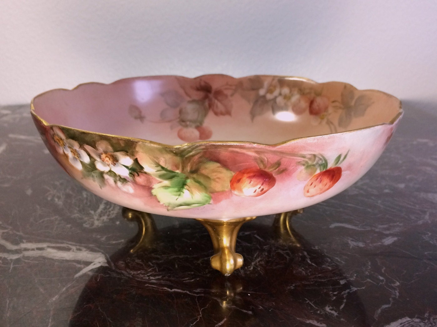 Antique Limoges Footed Strawberry Bowl with Gold by PrimaTreasures