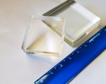 Acrylic block for use with small clear stamps. 1x1in, 2.5cm x 2.5cm, 3cm x 3cm, 4cm x 4cm, 5cm x 6cm, 5cm x 8cm
