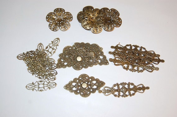 25 Piece Metal Embellishment Kit with 4 styles of Filigrees