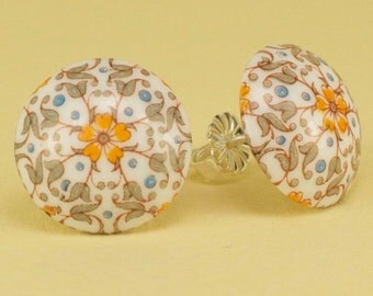 Vintage 1940s Japanese Glass Button Post Earrings