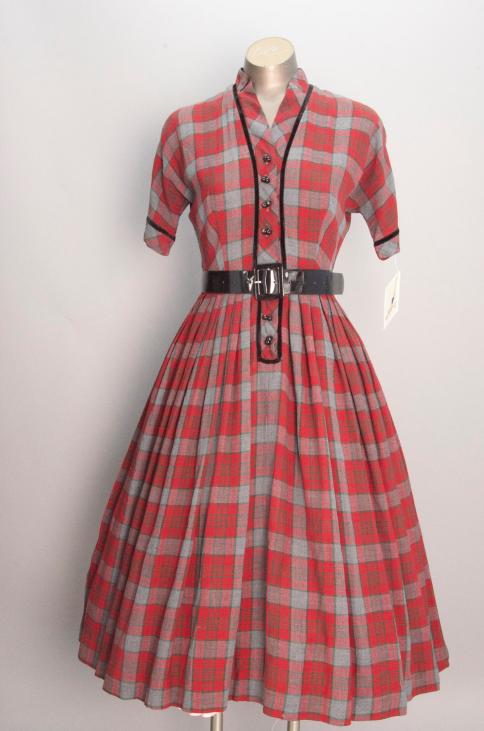 1950s red plaid day dress 50s shirtwaist size small Vintage