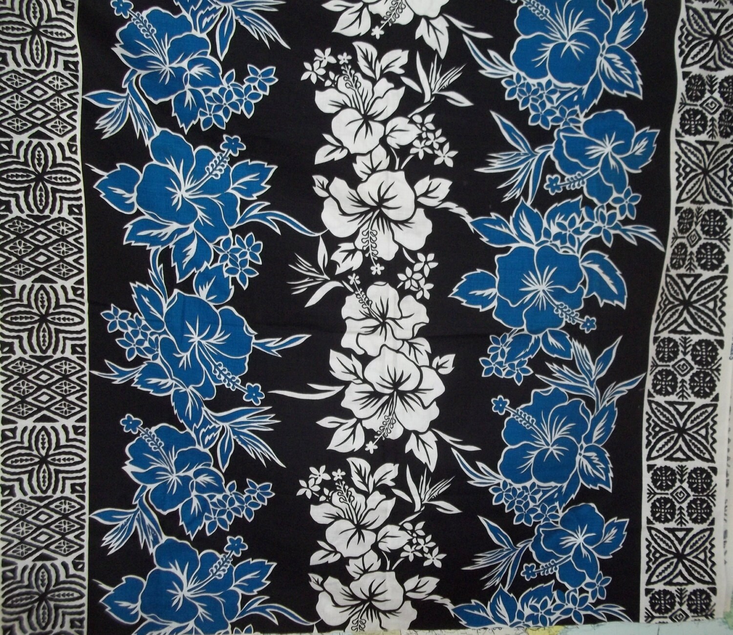 Blue Black White Hawaiian Barkcloth Print Fabric 45 by Reneesance