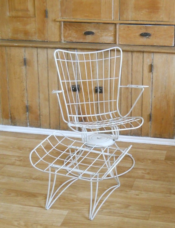 Vintage Homecrest Chair and Ottoman Mid Century Patio Wire