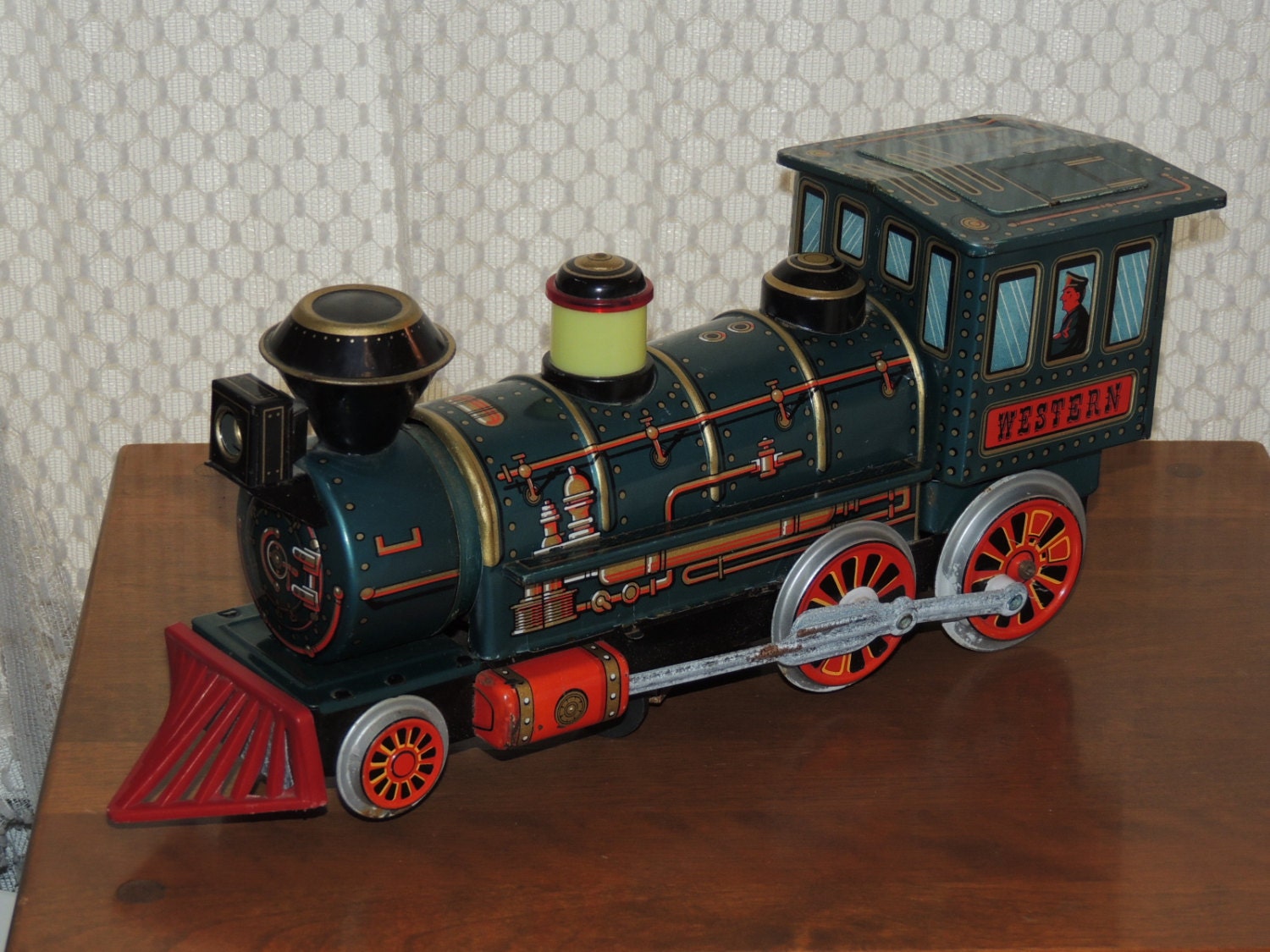 Western Special Locomotive Vintage Tin Toy Train Battery