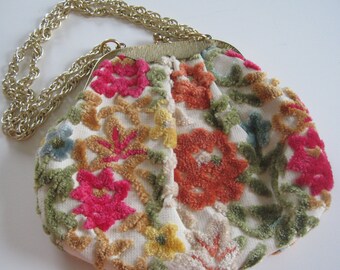 Vintage Carpet Bag Purse Chenille Gold Chain Strap made in Japan